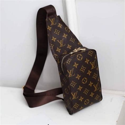 crossbody louis vuitton sling bag mens|louis vuitton messenger bag men's.